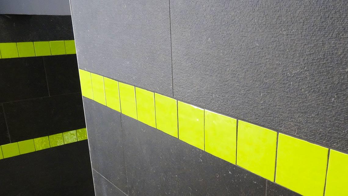 Carrelage en lave émaillée
